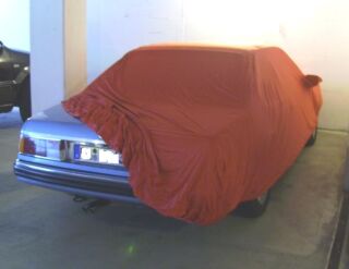 Car-Cover Satin Red mit Spiegeltasche für BMW 630CS-635CSI