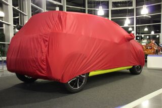 Car-Cover Satin Red mit Spiegeltaschen für Toyota Yaris