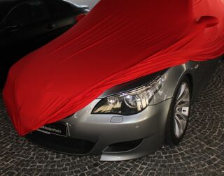 Vollgarage Mikrokontur® Rot mit Spiegeltaschen für BMW 5er Kombi (E61) Bj.03-10