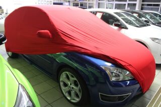 Rotes AD Mikrokontur Car-Cover mit Spiegeltaschen für...