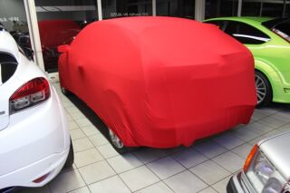 Rotes AD Mikrokontur Car-Cover mit Spiegeltaschen für Ford Focus ST