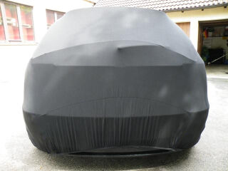 Schwarzes AD Mikrokontur Car-Cover mit Spiegeltaschen für Ford Focus ST