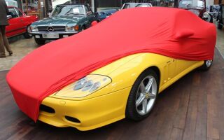 Rotes AD-Cover mit Spiegeltaschen für  Ferrari 575 Maranello/Superamerica