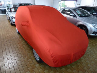 Rotes AD-Cover® Stretch mit Spiegeltaschen für  Ford Fiesta VI Typ JH1/JD3