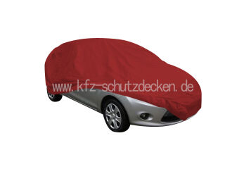 Rotes AD-Cover® Stretch mit Spiegeltaschen für  Ford Fiesta VII Typ JA8
