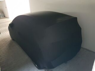 Schwarzes AD-Cover® Stretch mit Spiegeltaschen für  Ford Fiesta VII Typ JA8