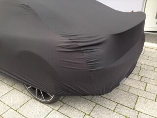 Passgenaue schwarze Vollgarage mit Spiegeltaschen für Mercedes AMG GT & GTS